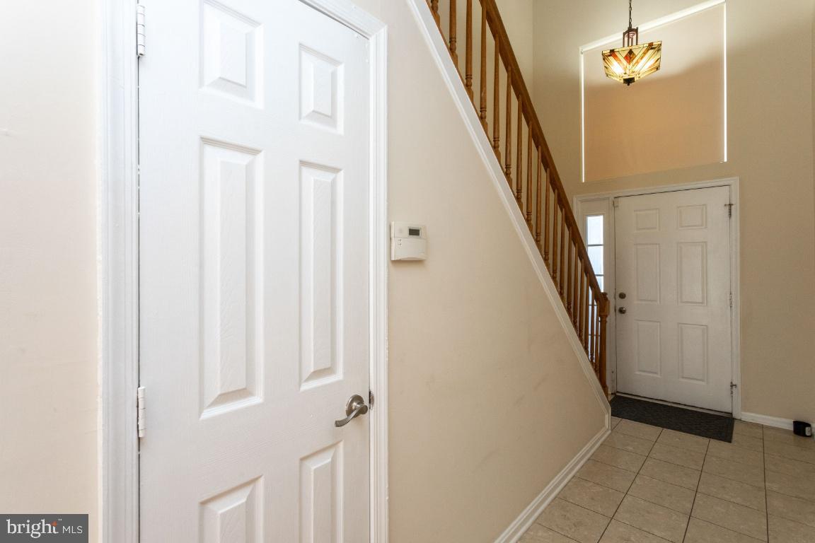 KINGS COUNCIL CONDO - Residential