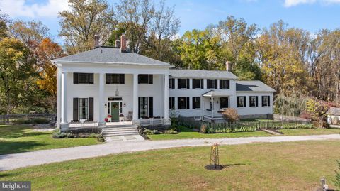 44 MONTVIEU COURT COCKEYSVILLE MD 21030