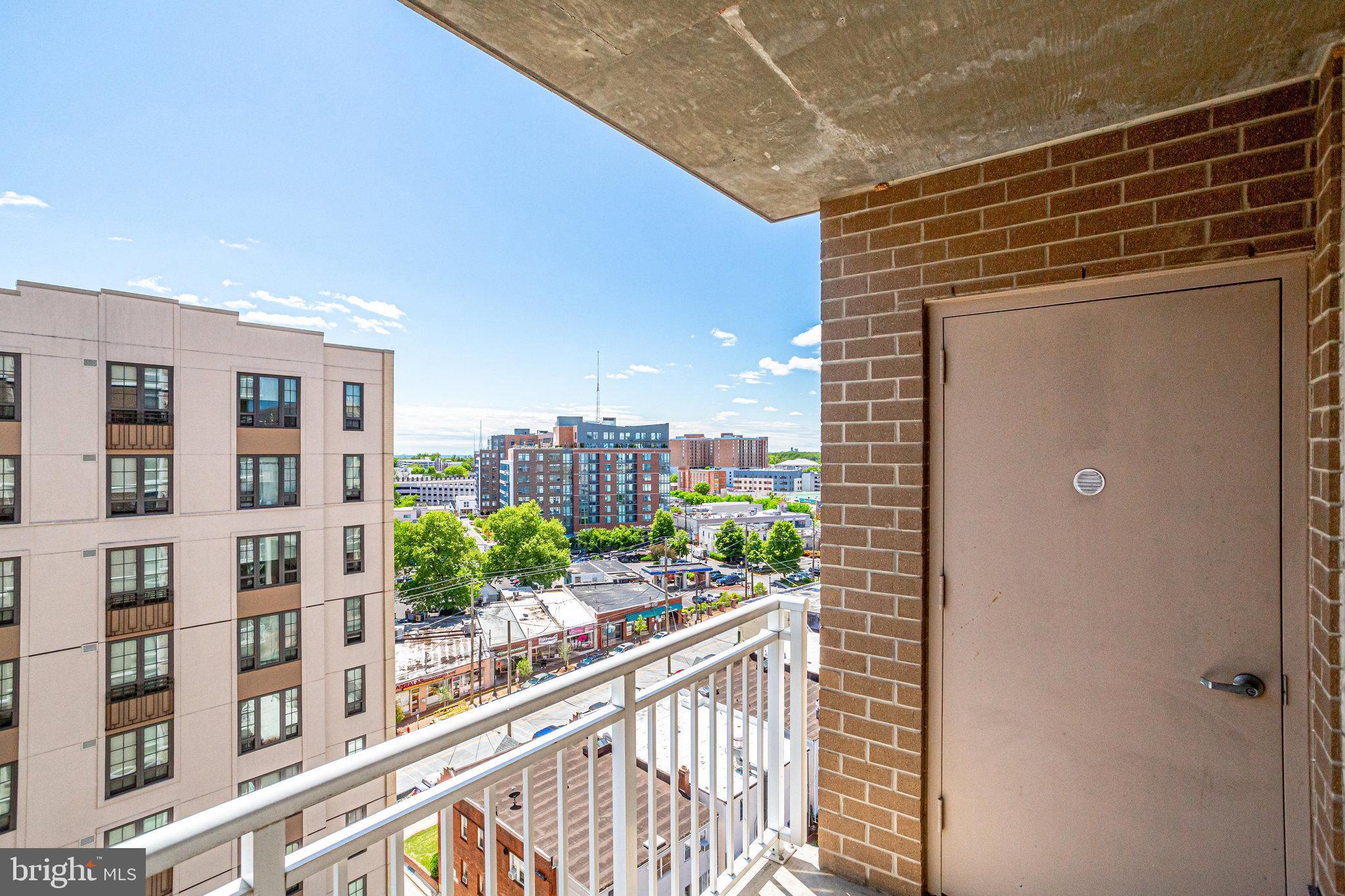 CRESCENT - Residential