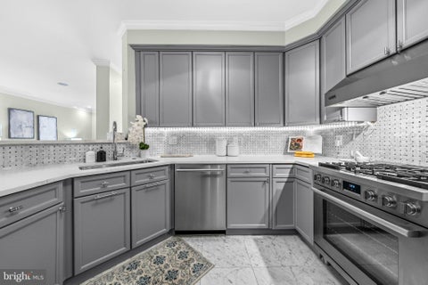 Photo of 500 Belmont Bay Drive #305, WOODBRIDGE, VA 22191 (MLS # VAPW2116586)