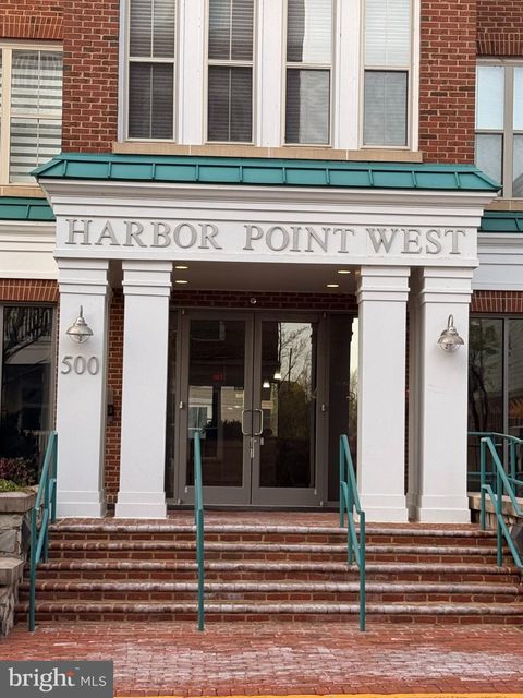Photo of 500 Belmont Bay Drive #305, WOODBRIDGE, VA 22191 (MLS # VAPW2116586)