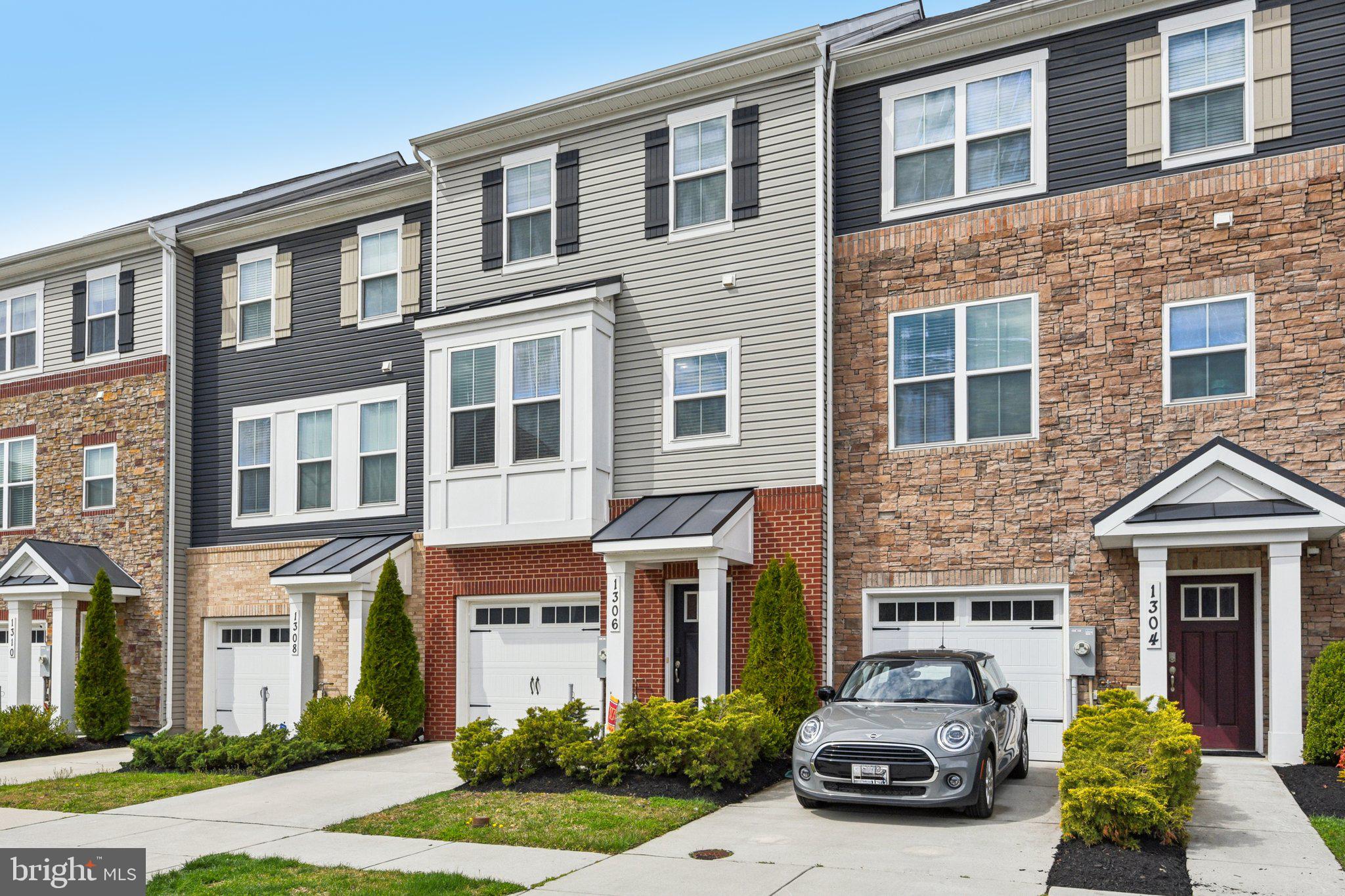 1306 HAWK HOLLOW DRIVE