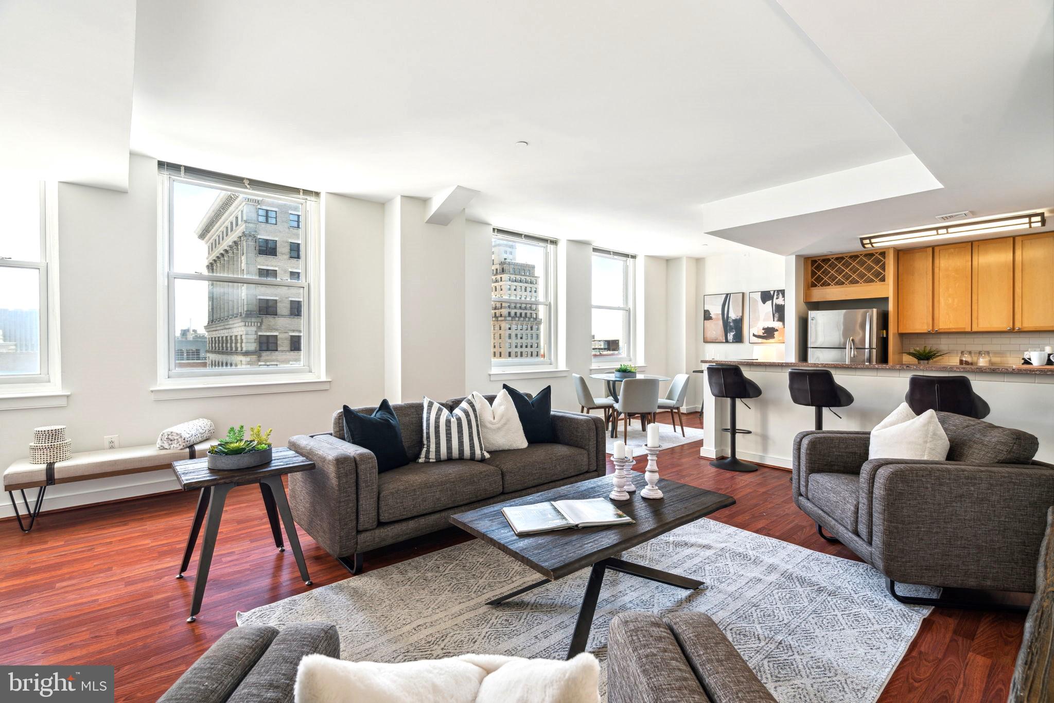 AVENUE OF THE ARTS - Residential