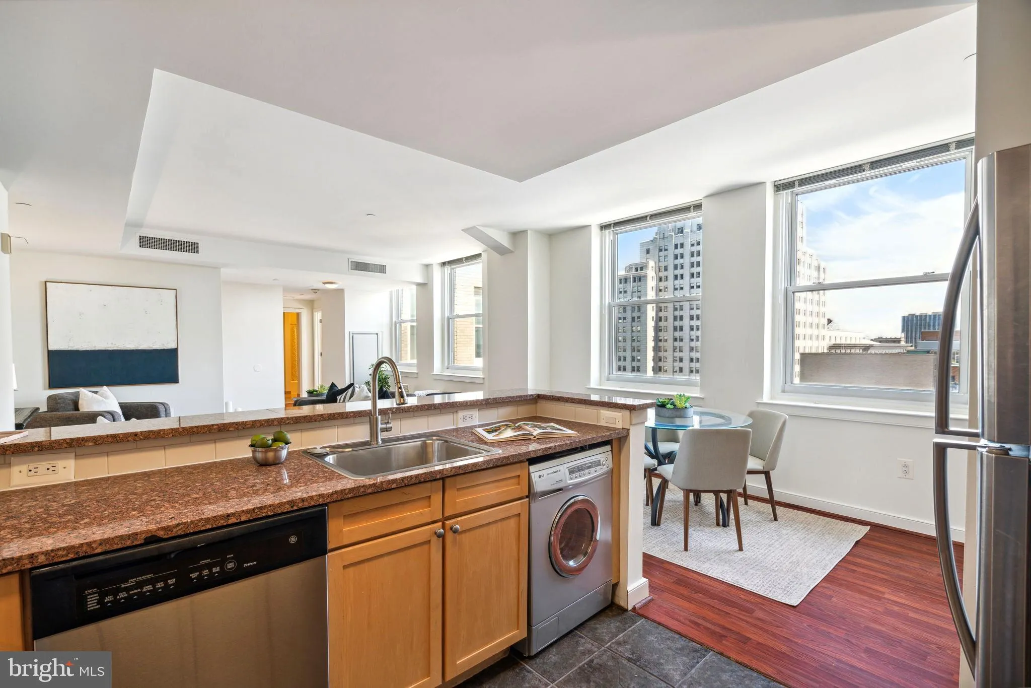 Philadelphia, Pennsylvania 19102, United States, 1 Bedroom Bedrooms, ,1 BathroomBathrooms,Residential,Active,78051