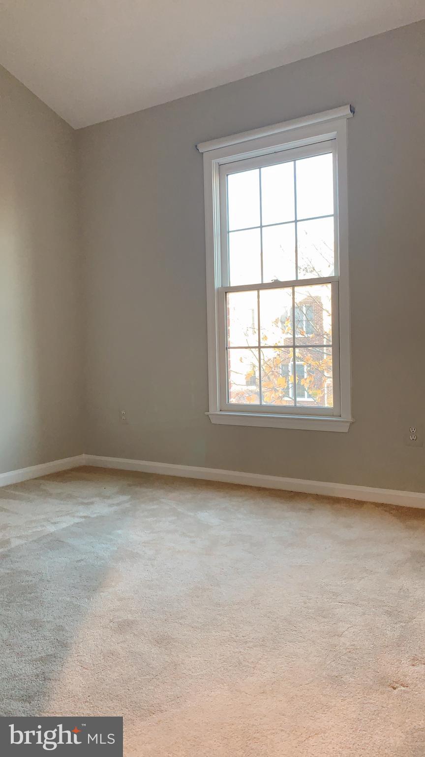 RANDOM HILLS LAND BAY - Residential Lease