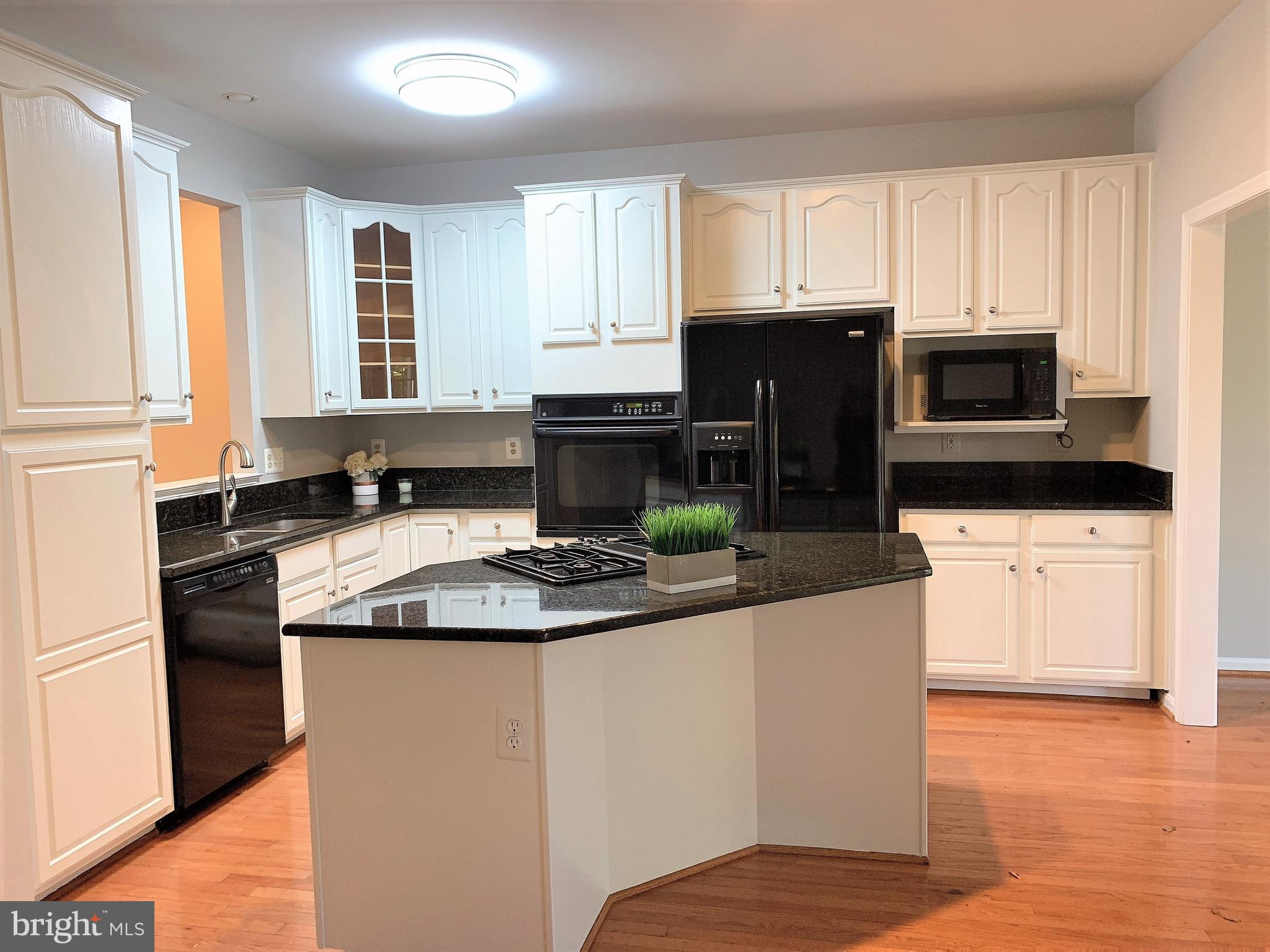 RANDOM HILLS LAND BAY - Residential Lease