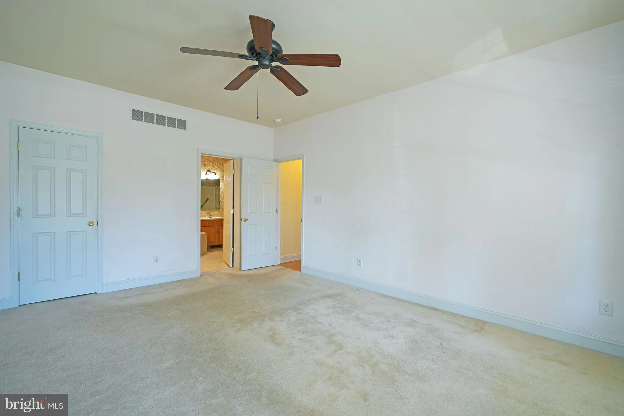 Milton, Delaware 19968, United States, 4 Bedrooms Bedrooms, ,3 BathroomsBathrooms,Residential,Active,4430