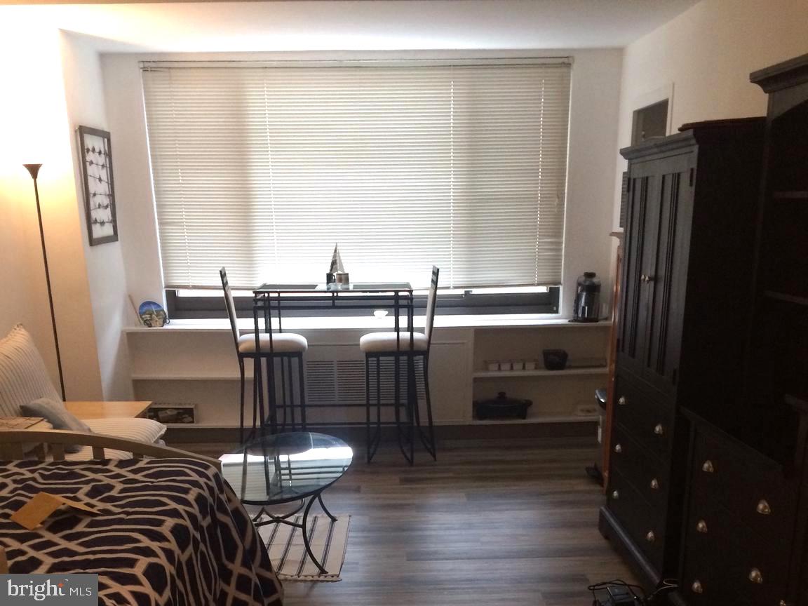 1021 ARLINGTON BOULEVARD 1014