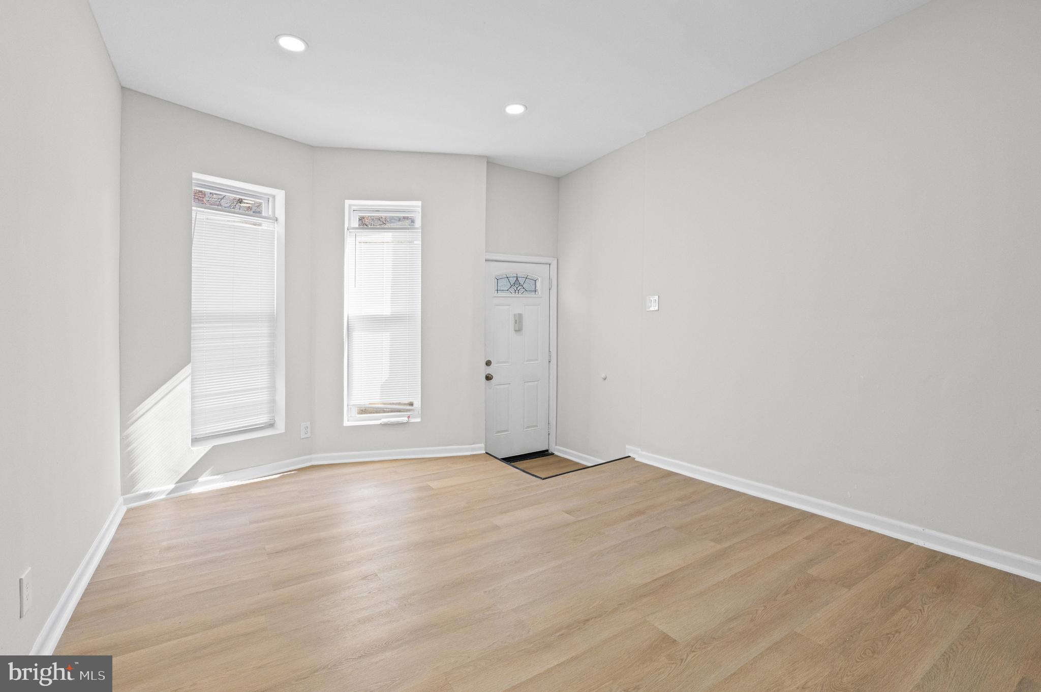 WOODBROOK - Residential