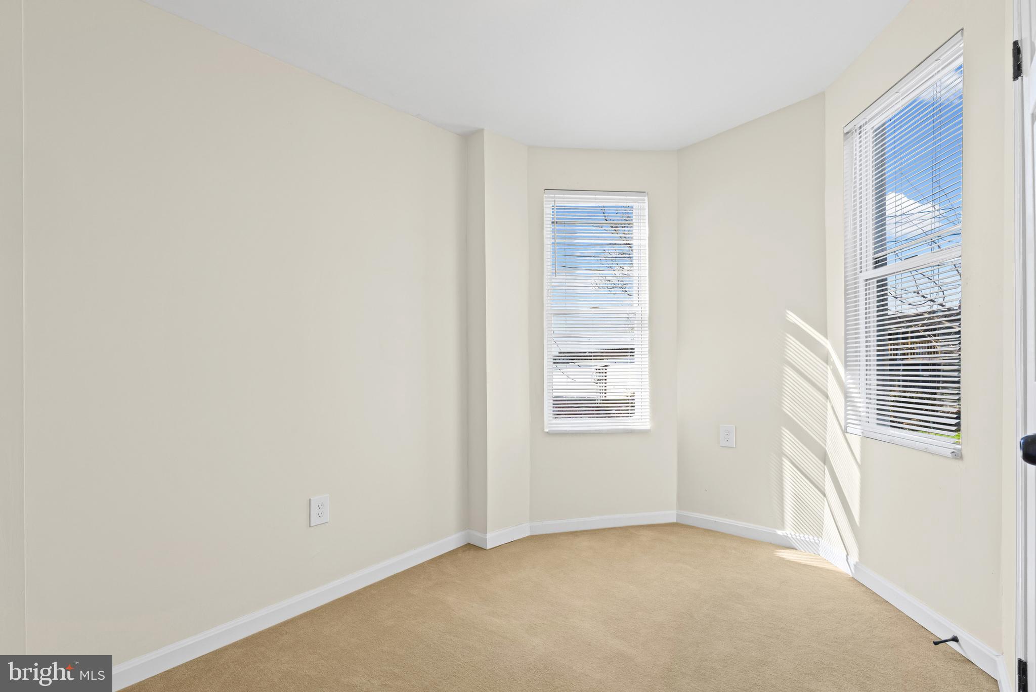 WOODBROOK - Residential