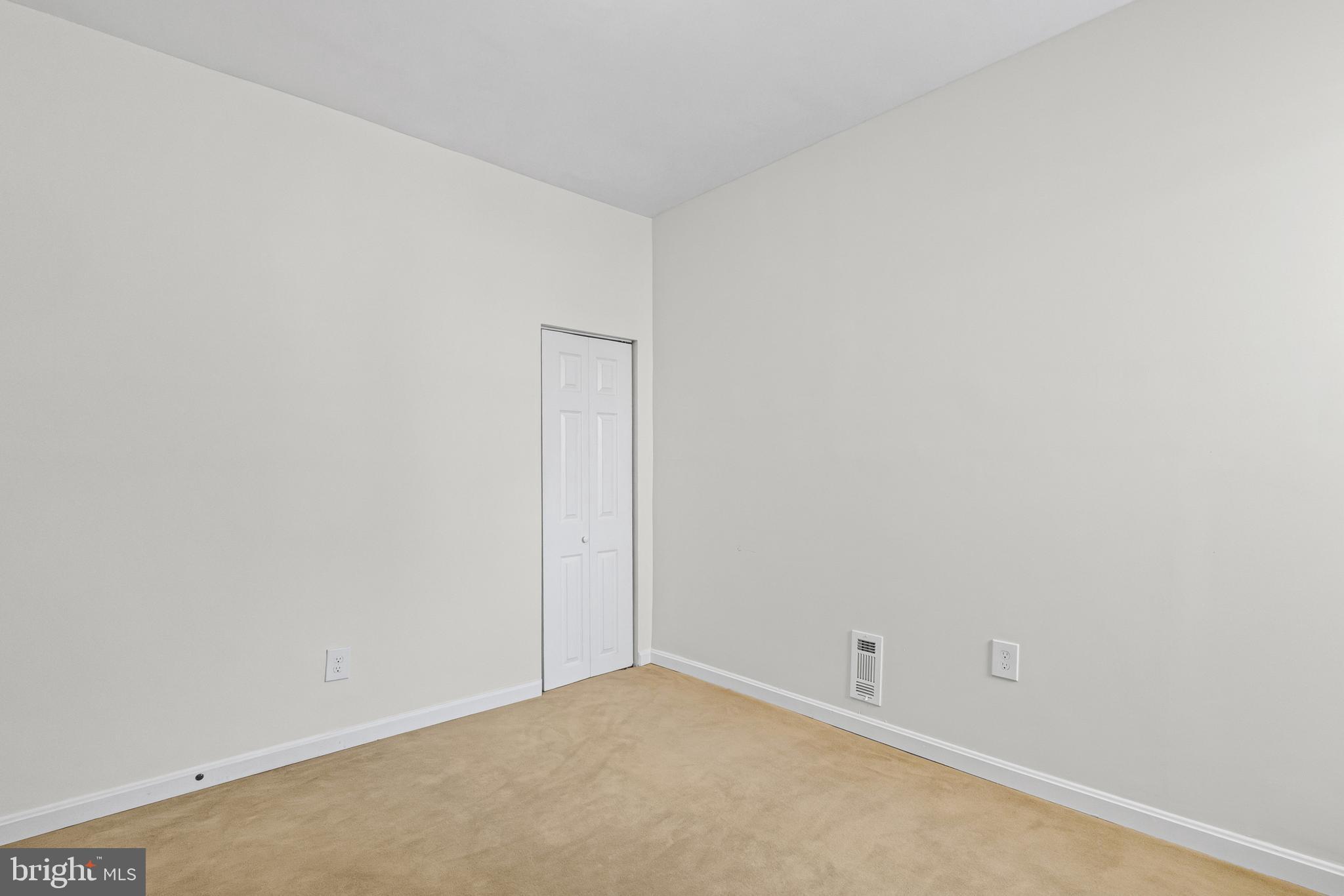 WOODBROOK - Residential