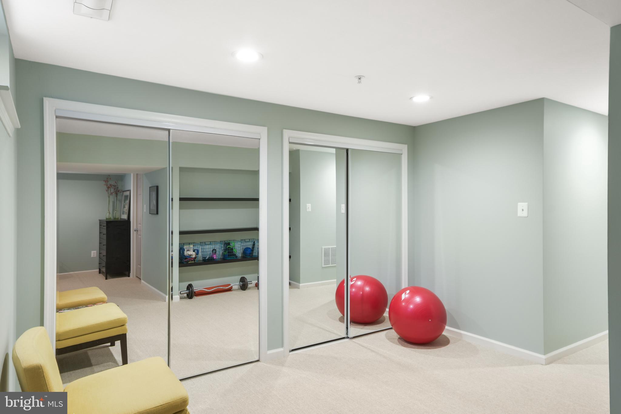 WORMANS MILL - Residential