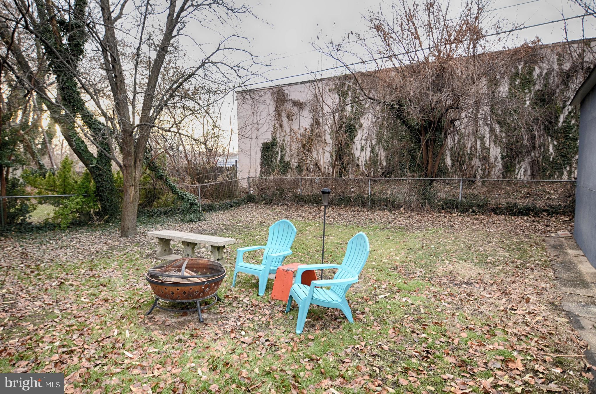 BEVERLY HILLS - Residential Lease