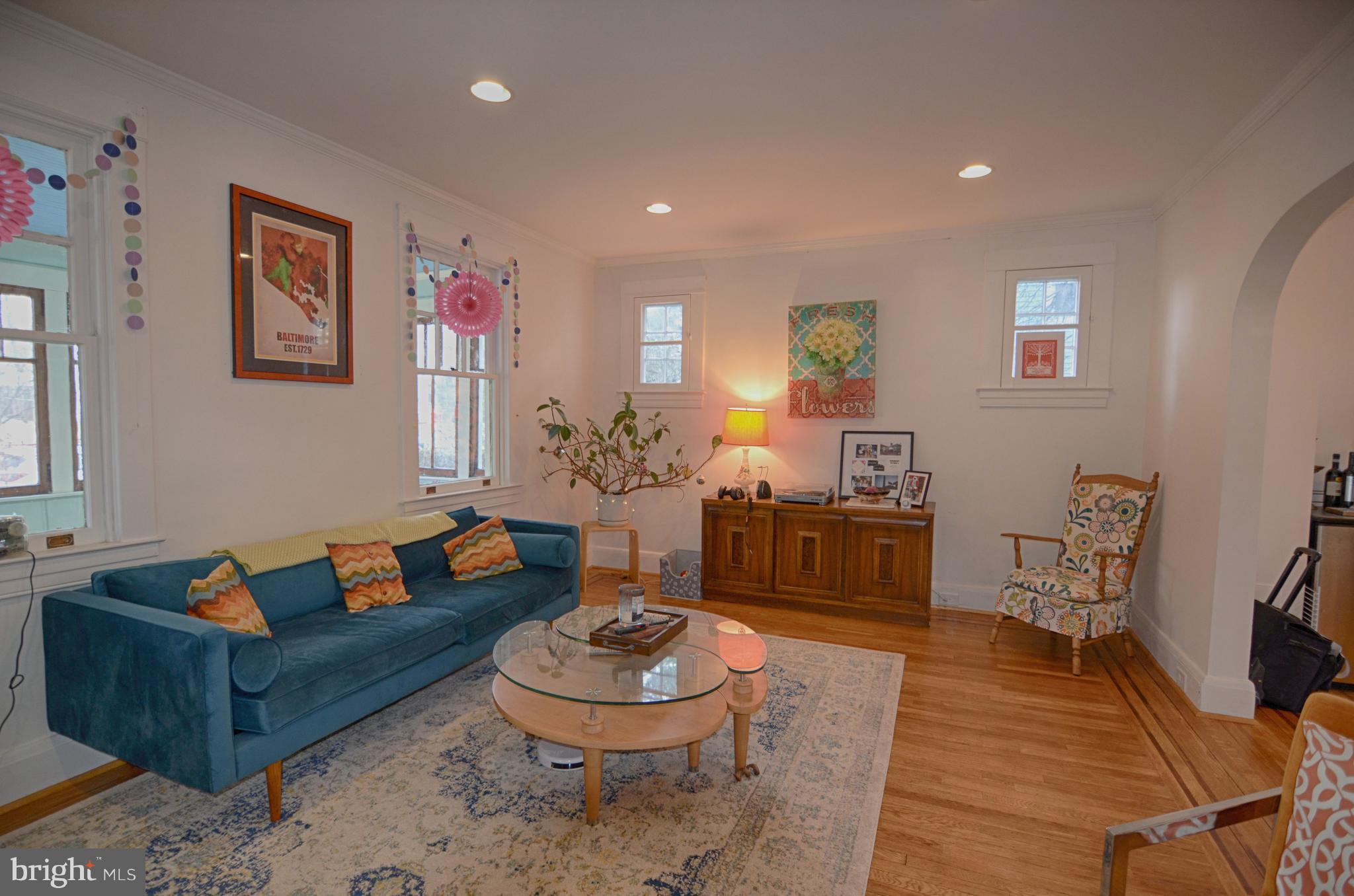 BEVERLY HILLS - Residential Lease