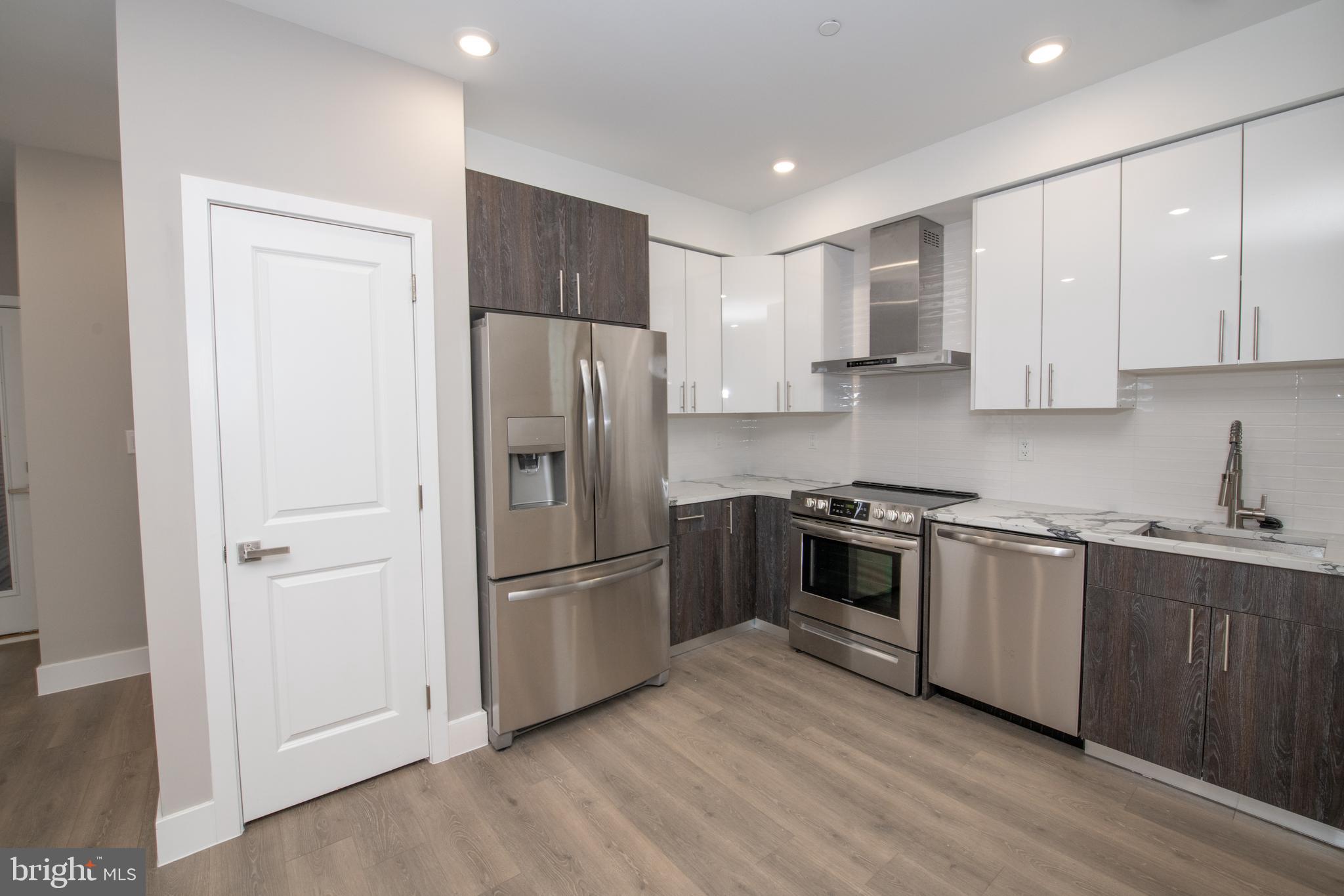 FISHTOWN - Residential Lease