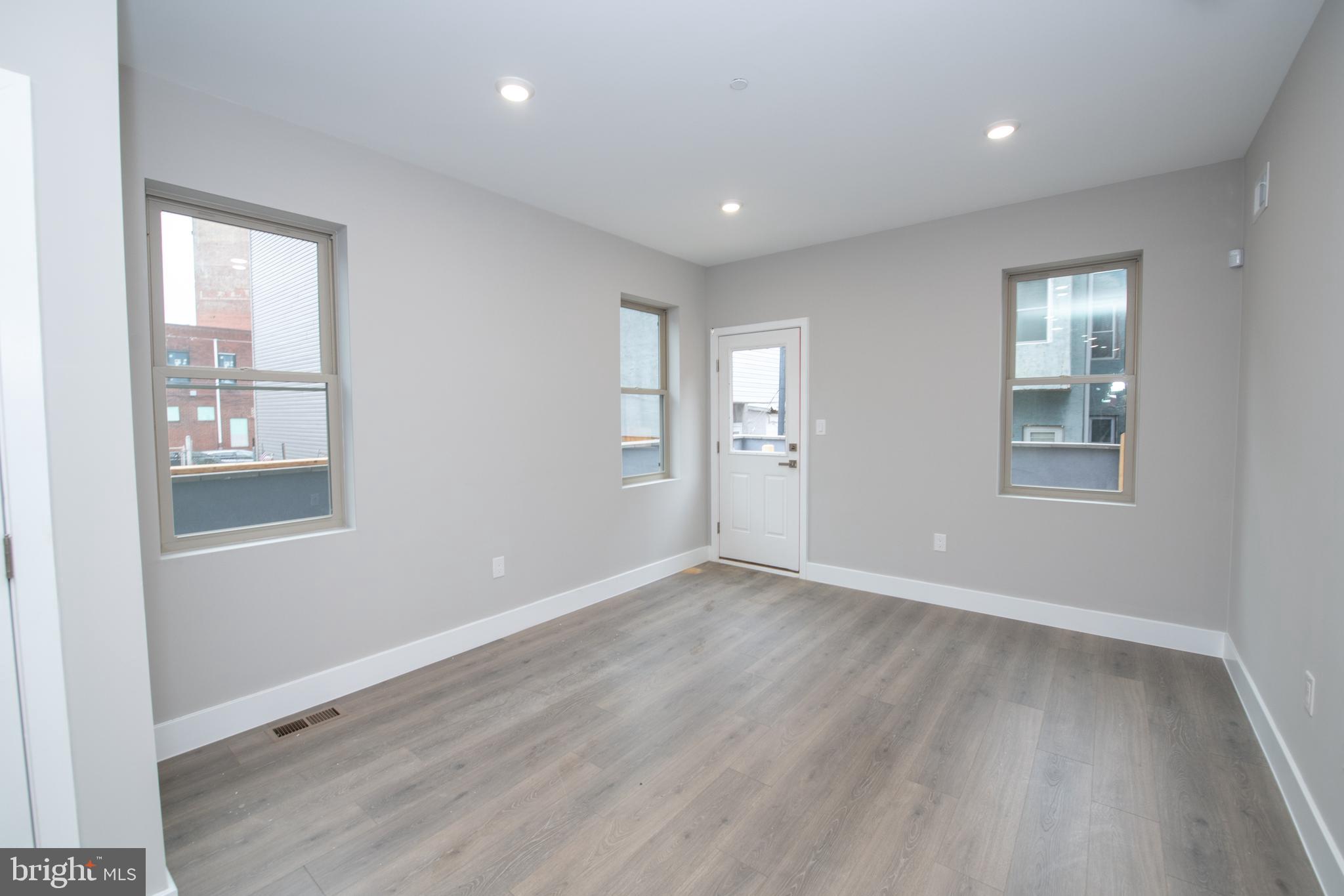 FISHTOWN - Residential Lease