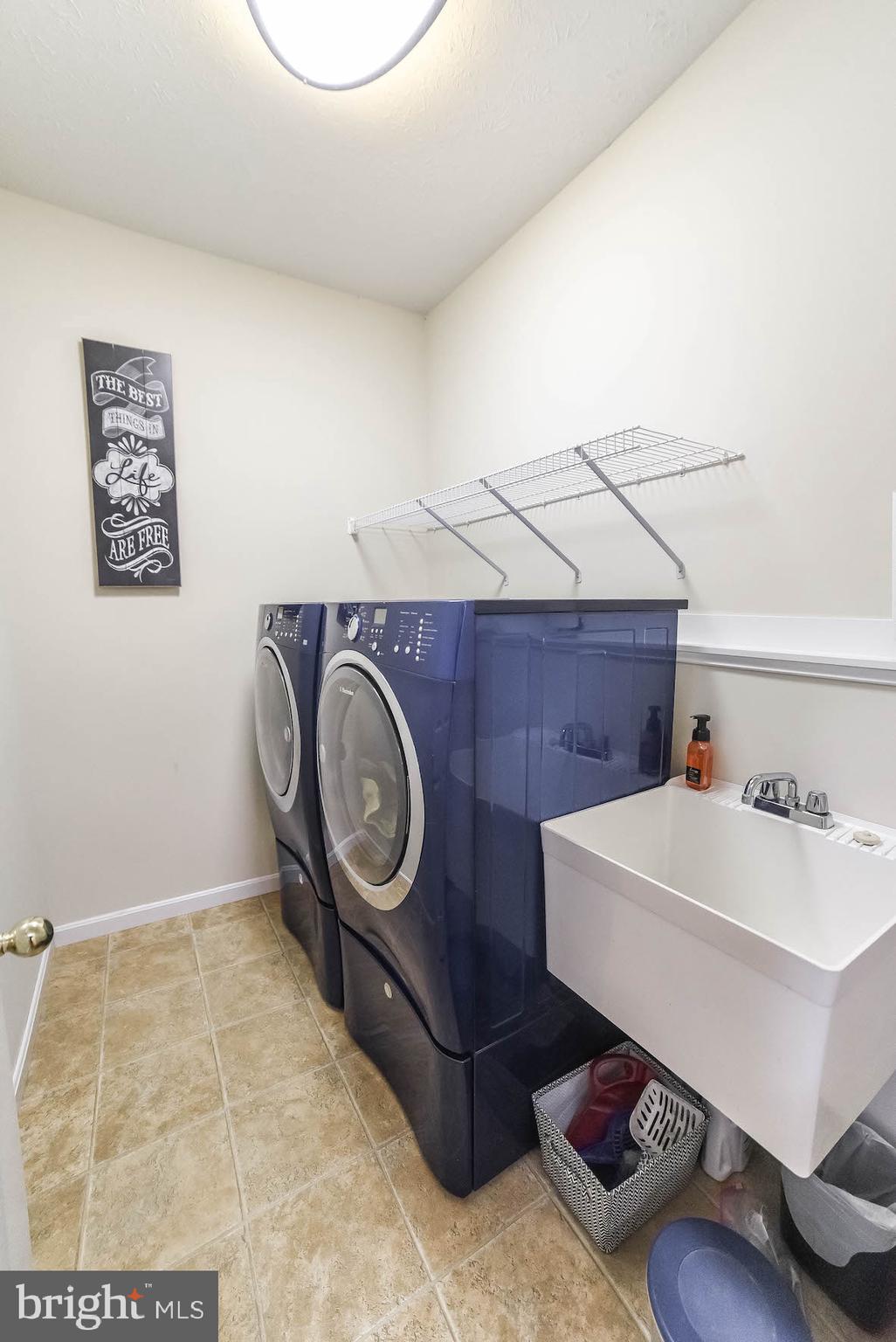 NAYLOR'S RESERVE - Residential