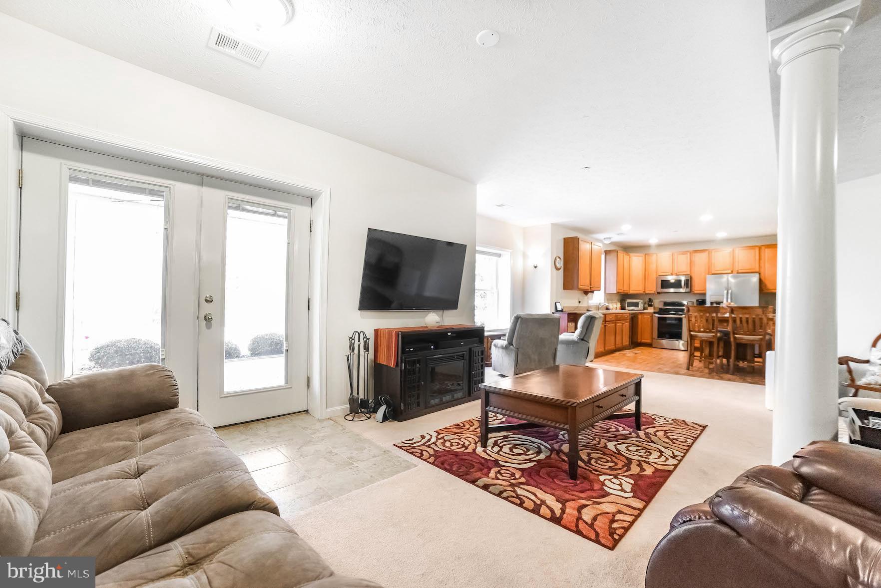 NAYLOR'S RESERVE - Residential