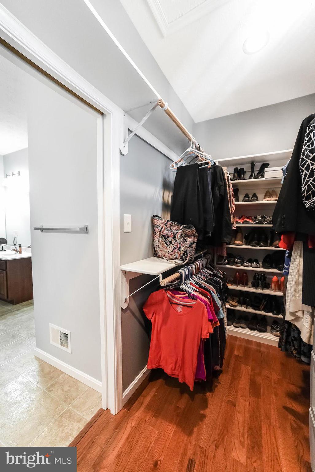 NAYLOR'S RESERVE - Residential