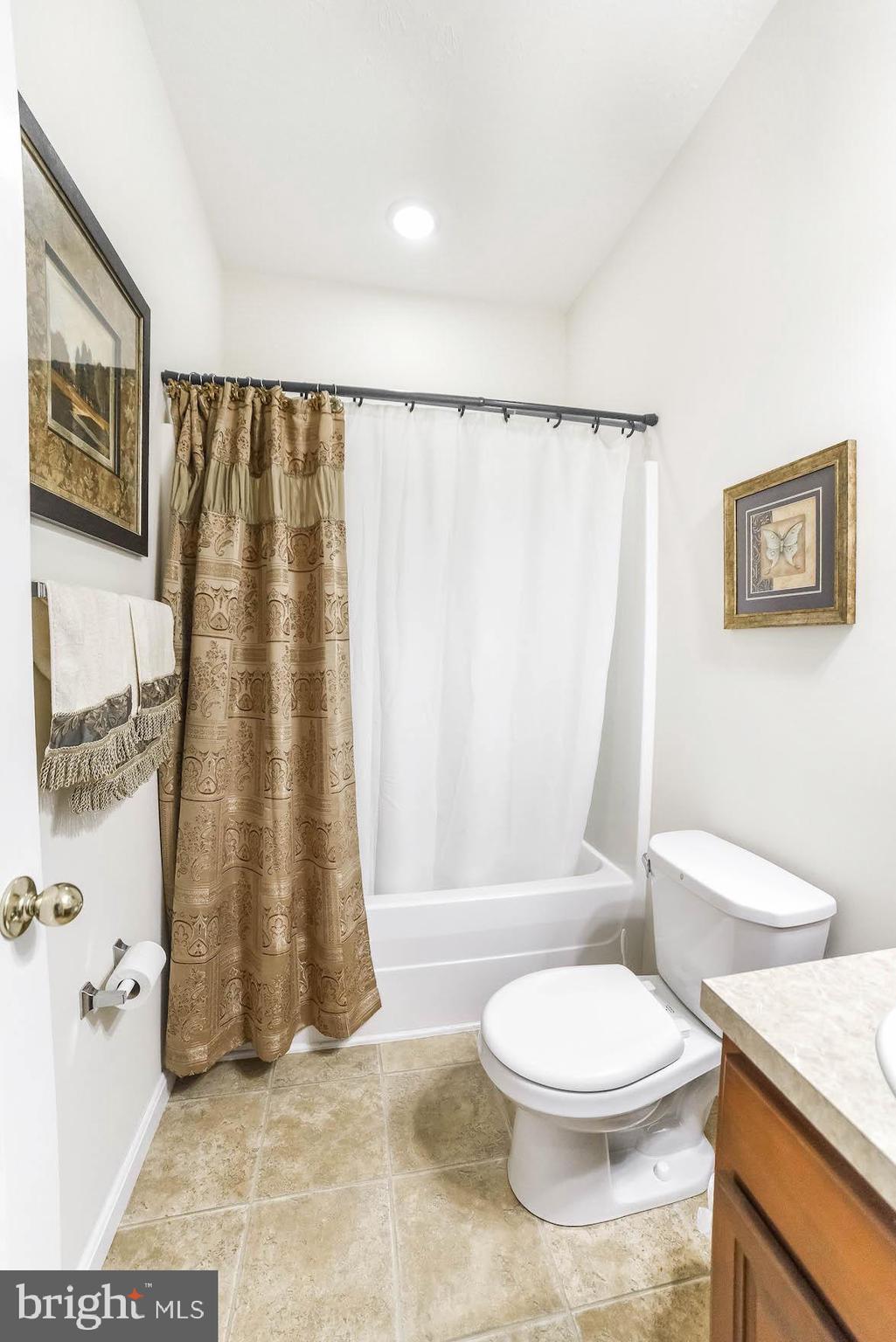 NAYLOR'S RESERVE - Residential