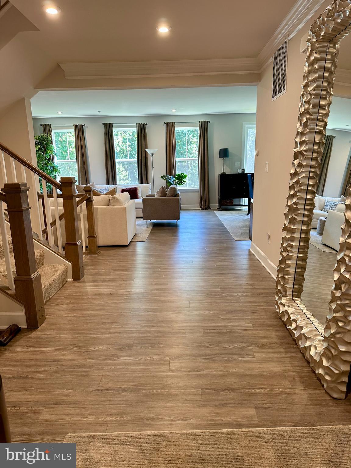 NORTH HILLS - Residential Lease