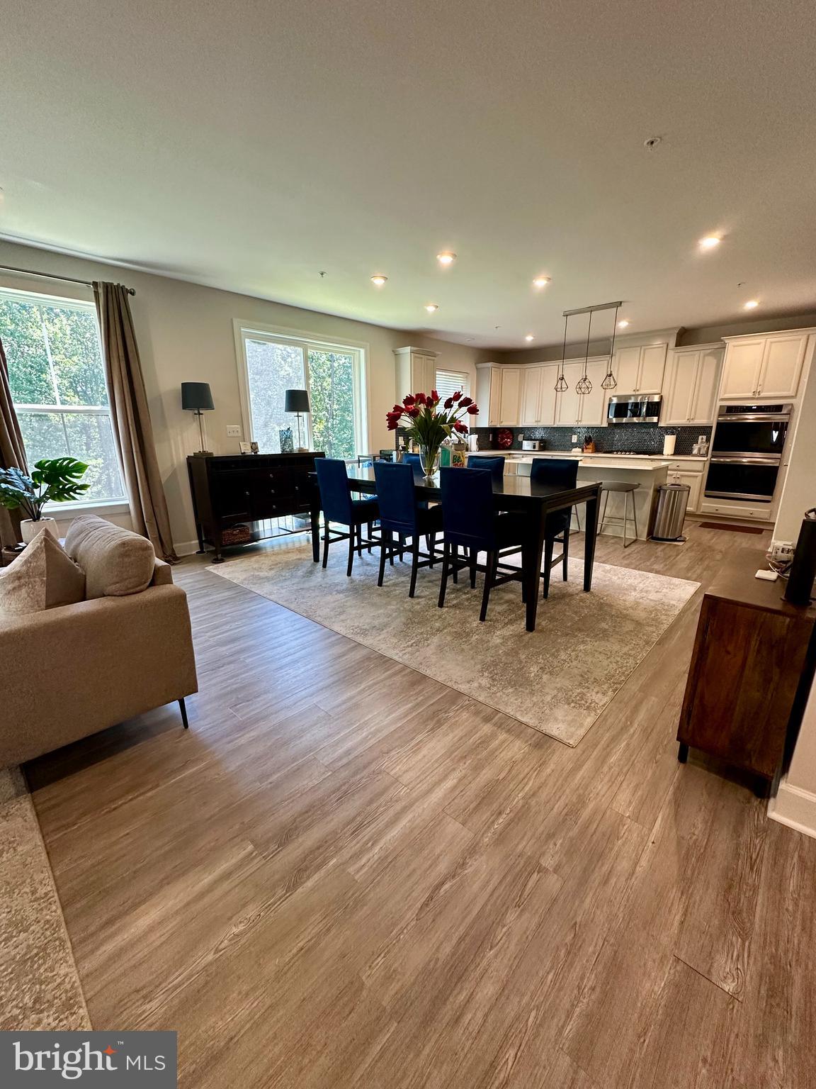 NORTH HILLS - Residential Lease