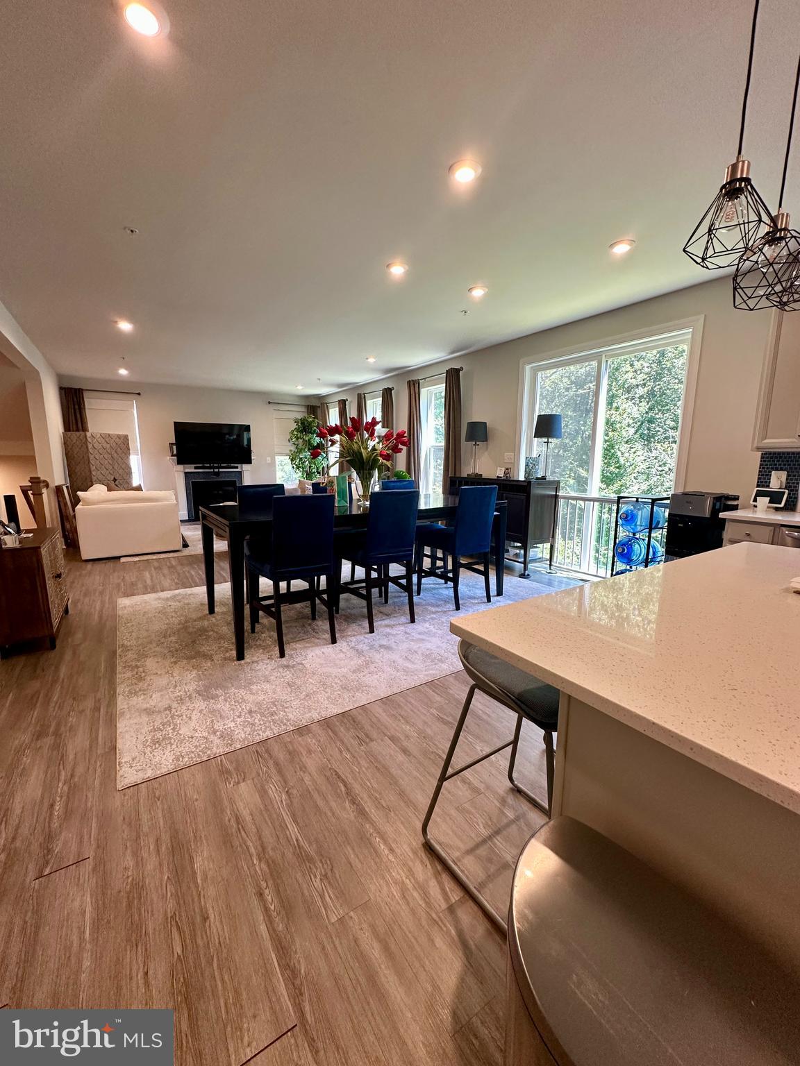 NORTH HILLS - Residential Lease