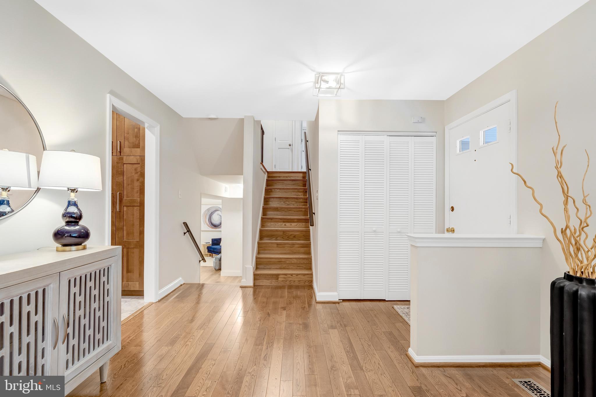 KINGS PARK WEST - Residential