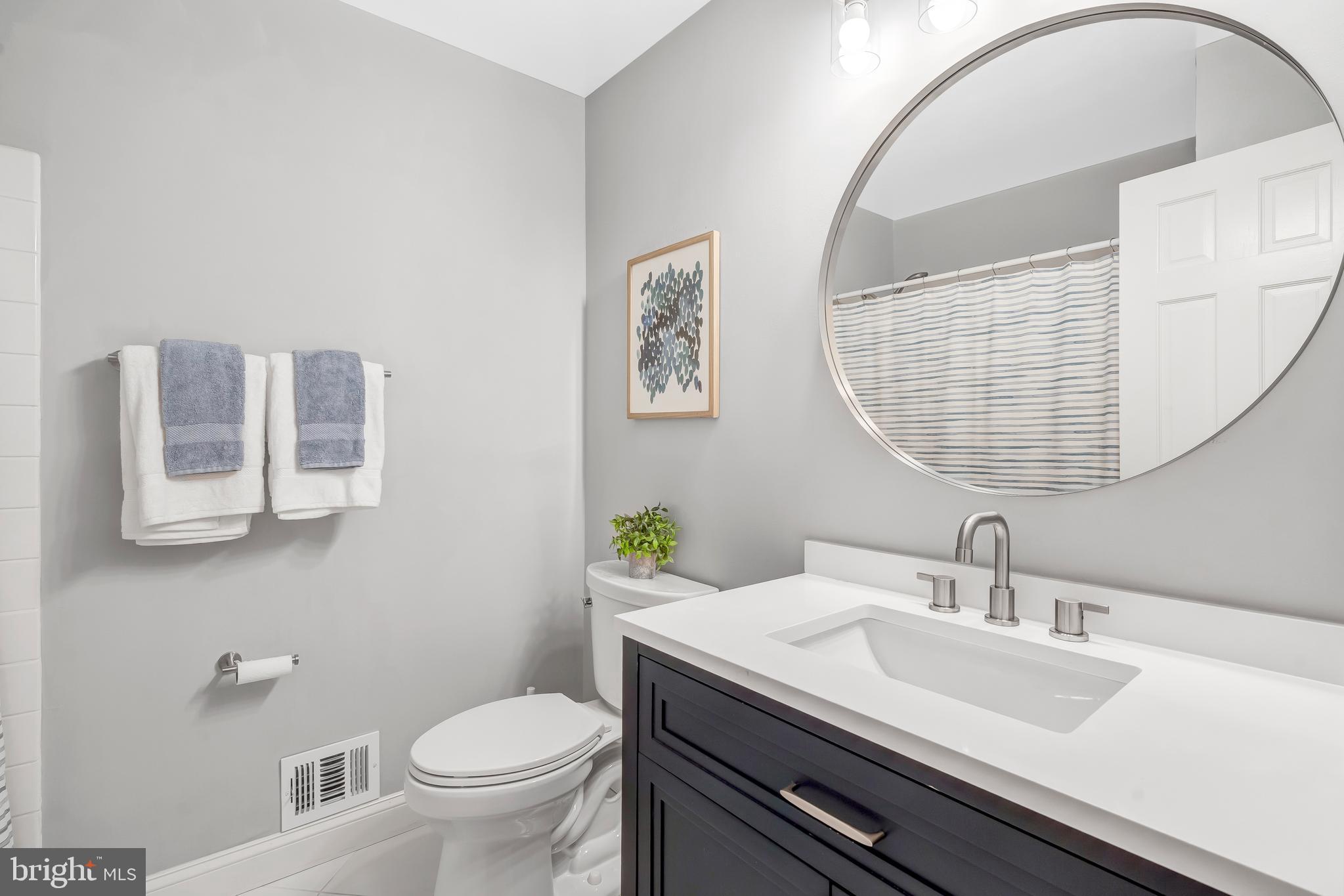 KINGS PARK WEST - Residential