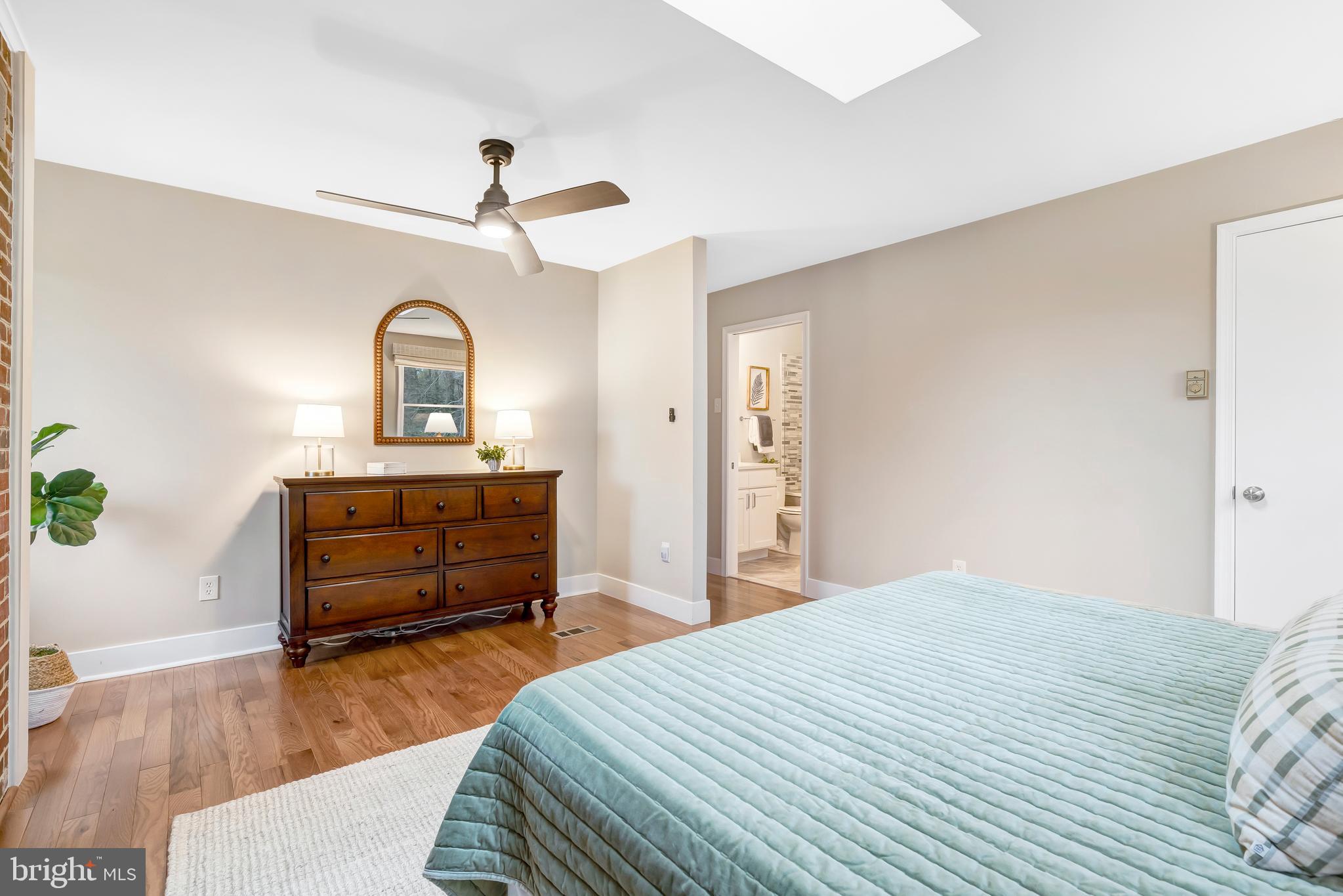 KINGS PARK WEST - Residential