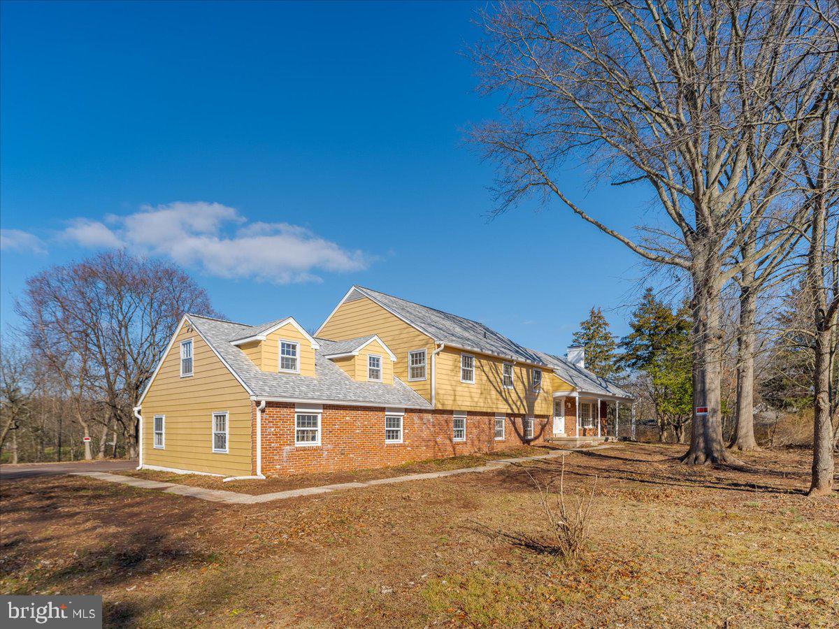 TOWAMENCIN VIL - Residential