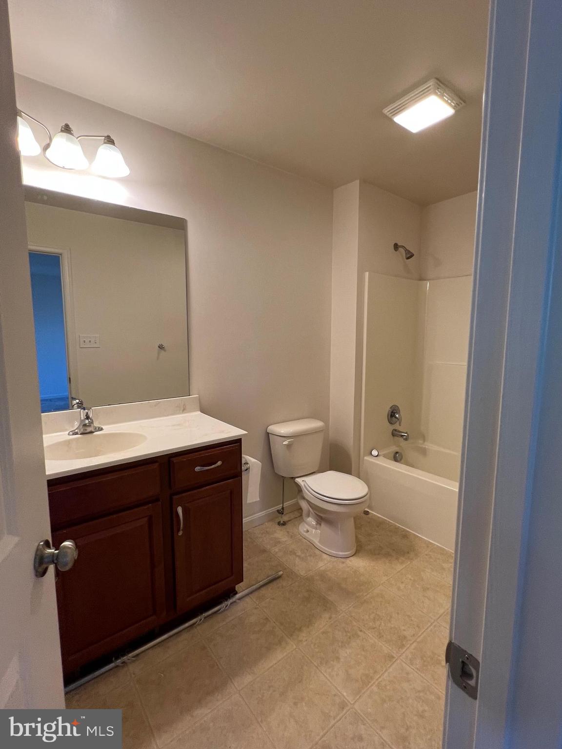 TRINDLE SPRING HEIGHTS - Residential Lease