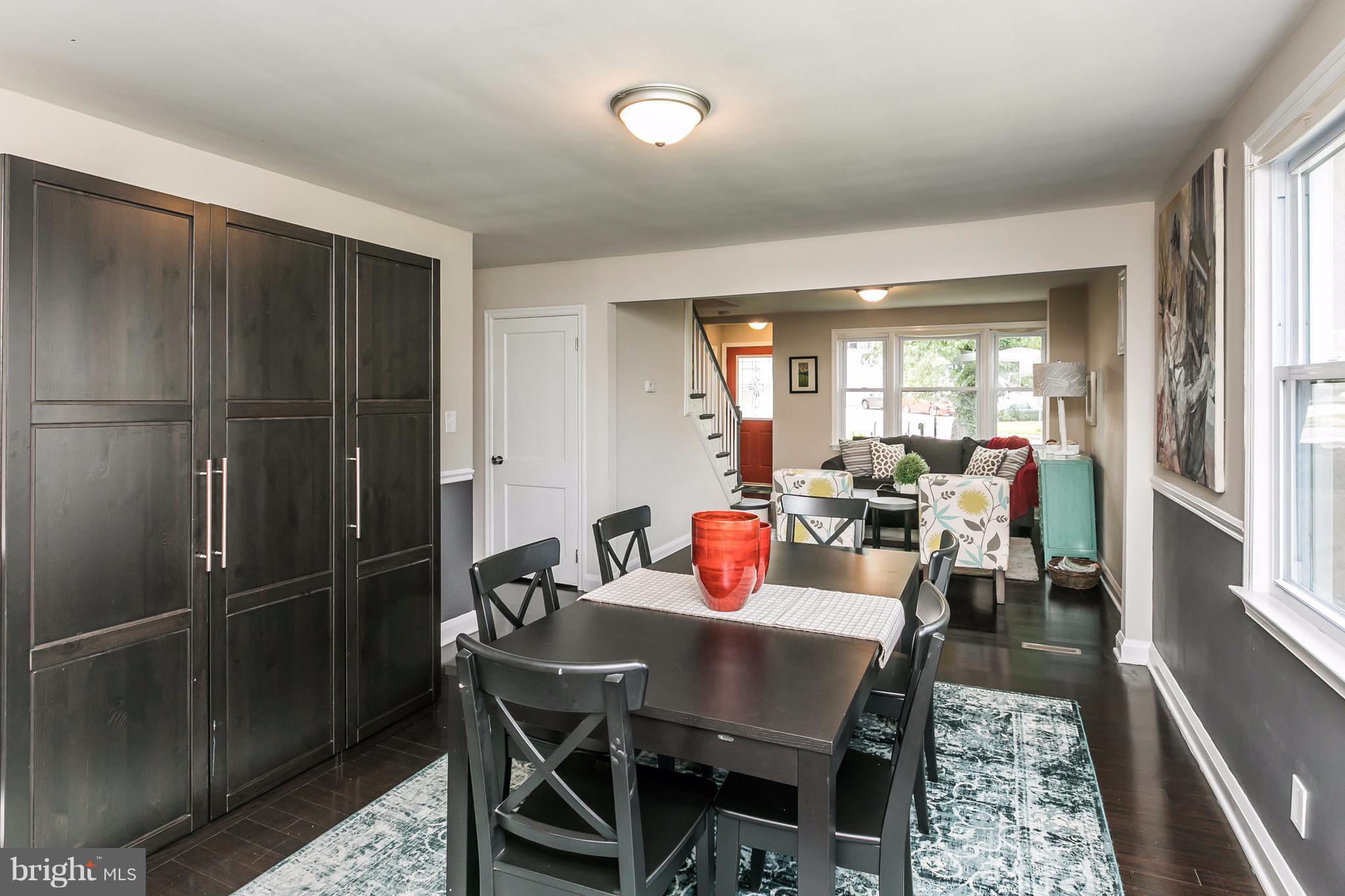 MORELAND PARK - Residential