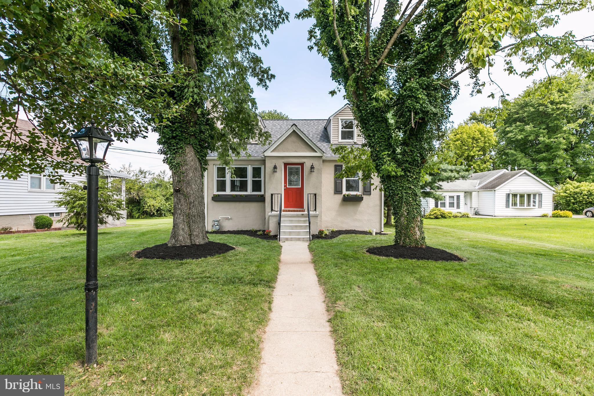 MORELAND PARK - Residential