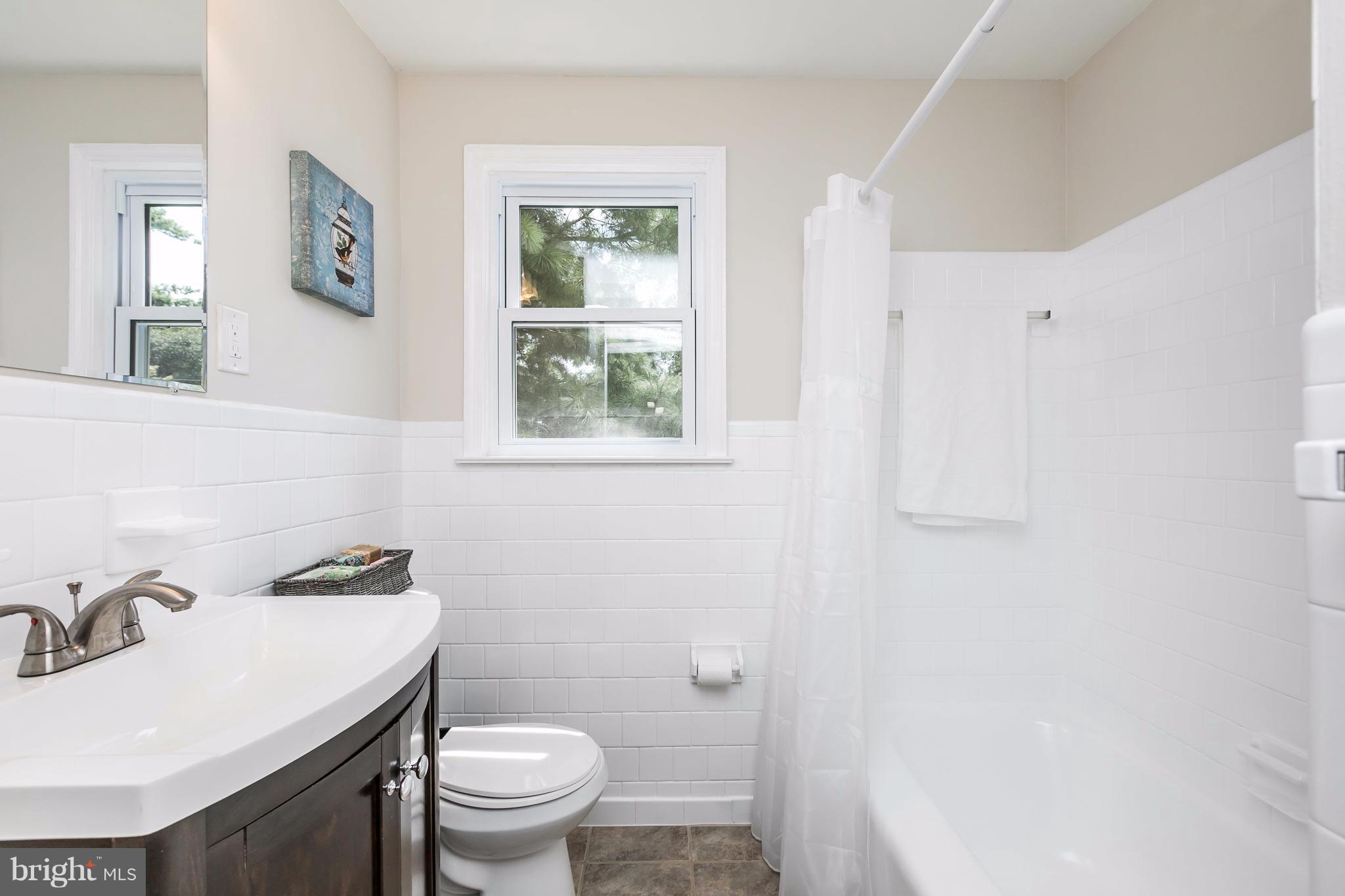 MORELAND PARK - Residential