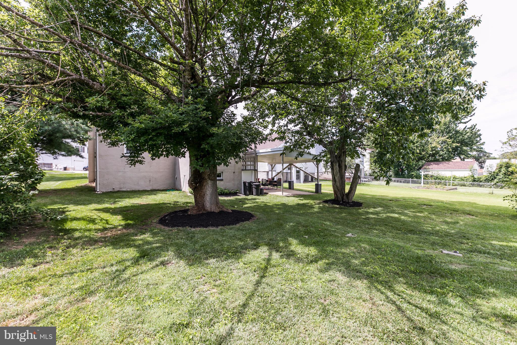 MORELAND PARK - Residential