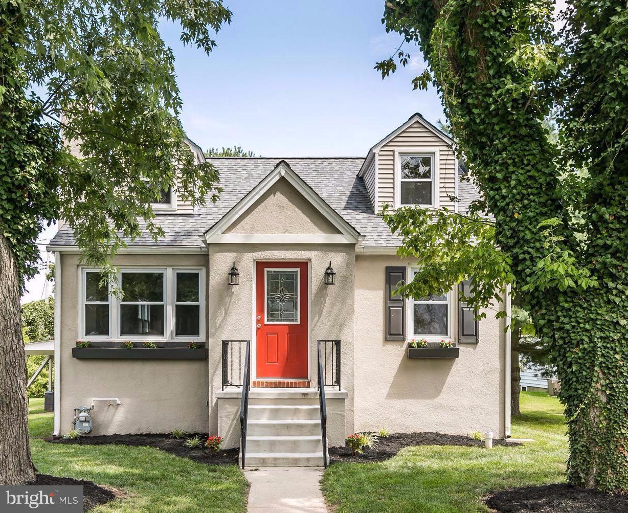 MORELAND PARK - Residential