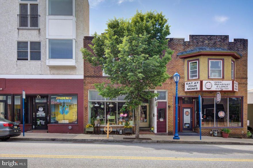 ***Spring Promotion: Get 1 Month FREE with a new one year lease! Spacious 1 Bedroom 1 Bath apartment on Bridge Street and close to everything! Move right into this spacious home with assigned parking just outside the back door, and a nice back porch to chill on. A spacious kitchen with newer appliances, large living room, and dining area offer lots of flexibility. The large bedroom has lots of natural light! It is ready for you to move in and enjoy all downtown Phoenixville has to offer. Meet friends for breakfast at Your Mom’s Place, just outside your front door, across the street at Tai Me Up or at Molly Maguires, Rivertown Taps, Steel City Coffeehouse & Brewery, Sedona Taphouse or Bluebird Distilling. Phoenixville has outdoor festivals year-round offering almost endless entertainment possibilities. Go for a run on the Schuylkill River Trail or ride your bike to Valley Forge or Conshohocken! Or catch the 99 bus or 139 to the Norristown Transportation Center for connections throughout the region or to Philly, just two blocks away. All occupants to complete application. No smoking or pets. Tenant pays electric, and internet (Comcast).