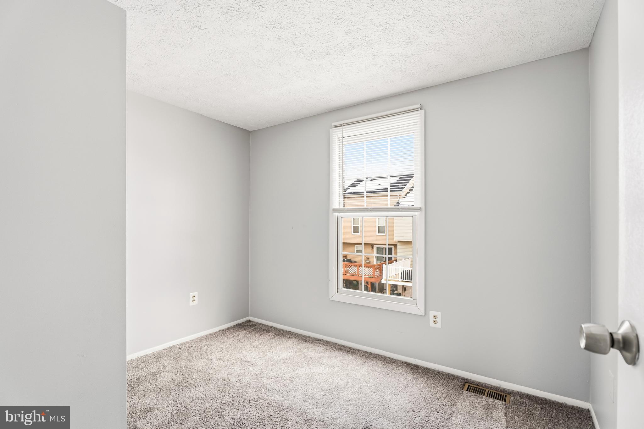 FAIRBROOK - Residential