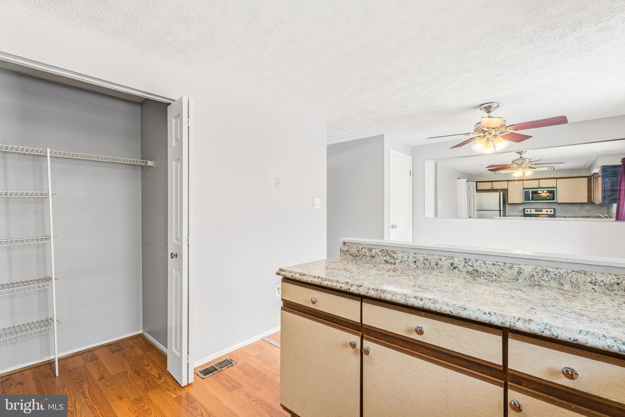 FAIRBROOK - Residential