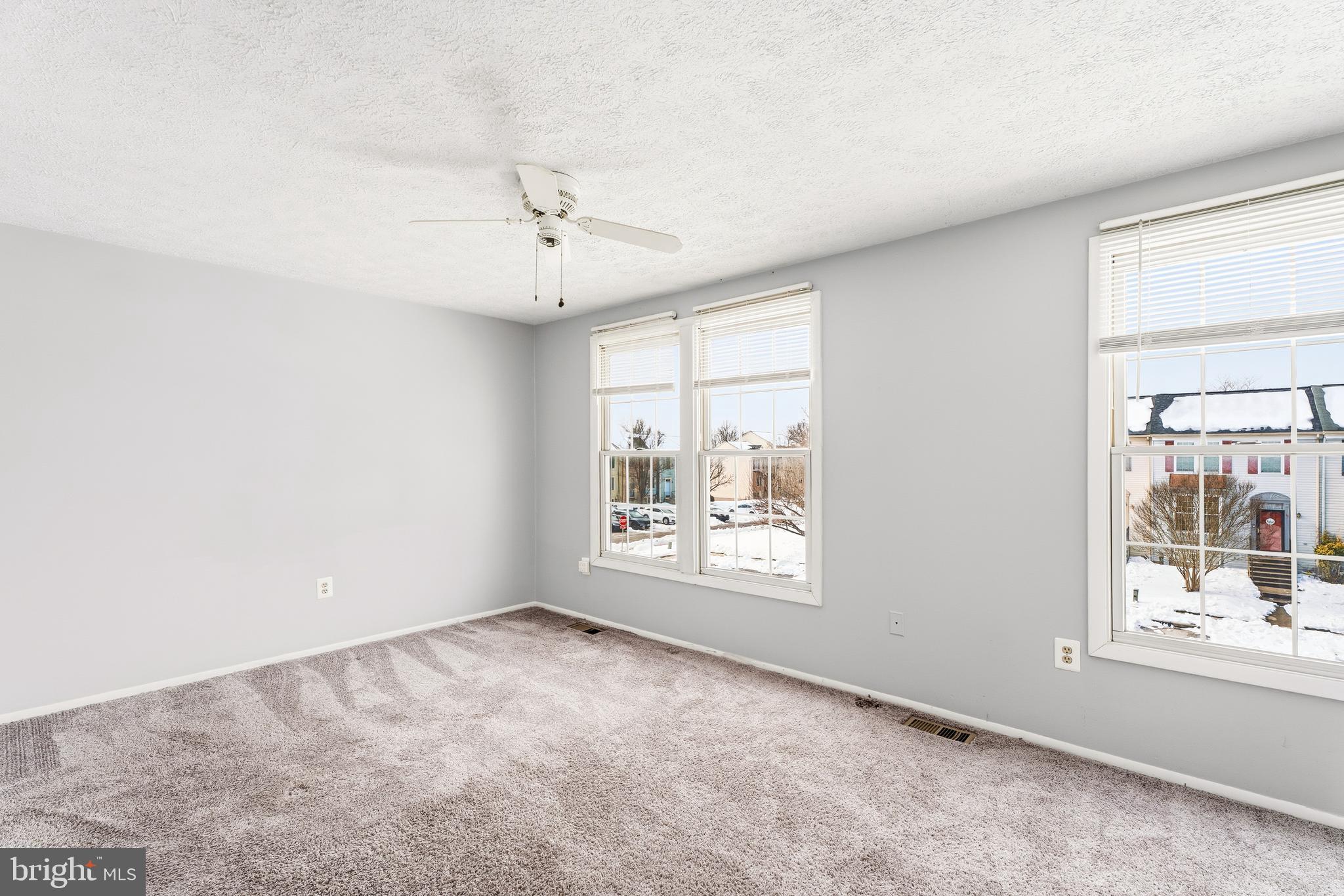 FAIRBROOK - Residential