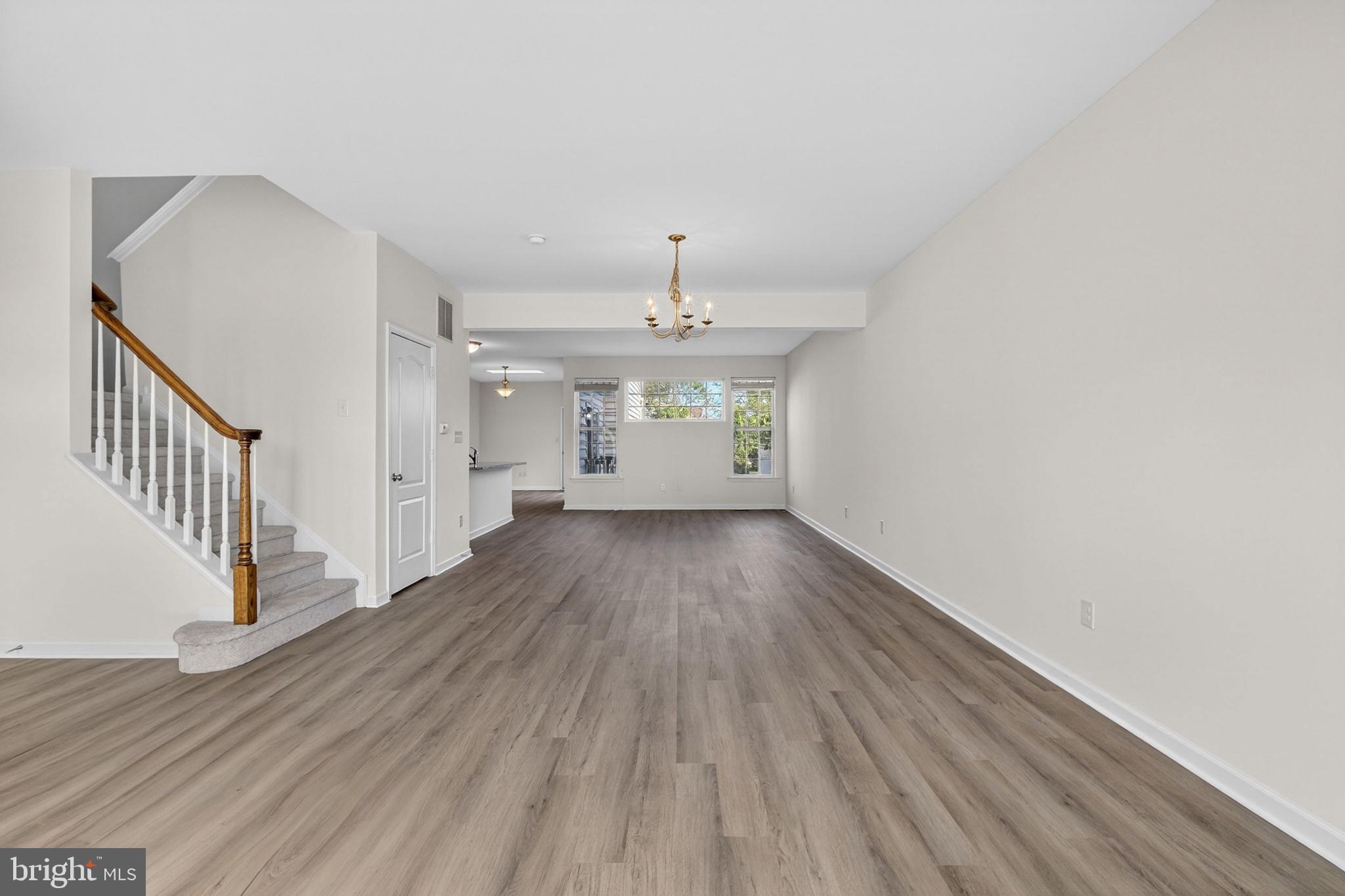 1664 W MATISSE DRIVE