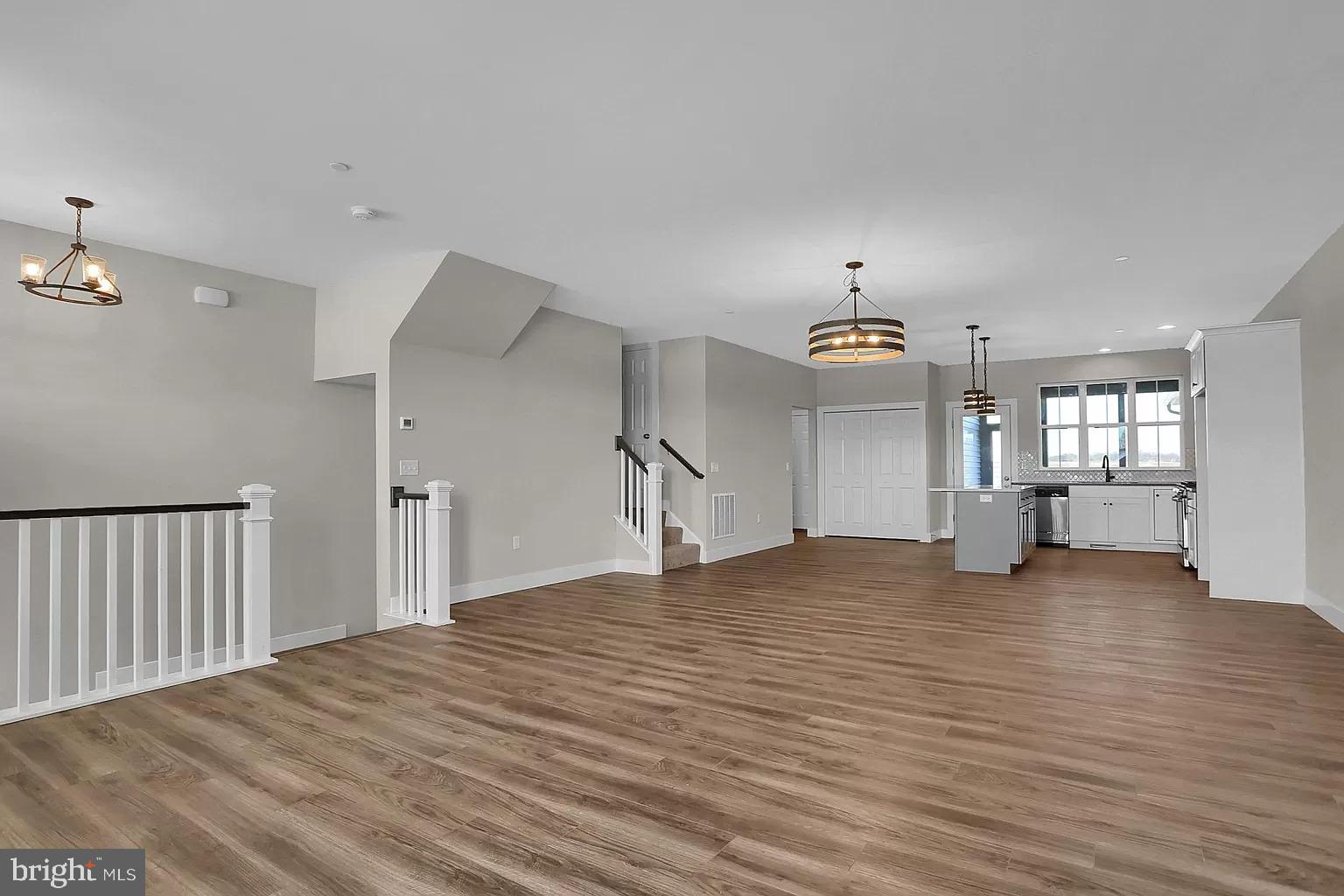 MADISON COURT - Residential Lease