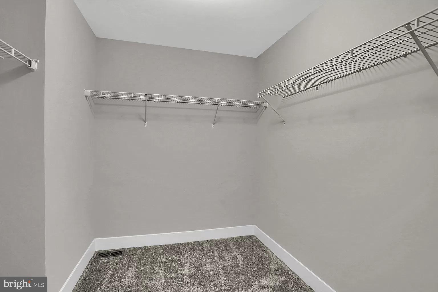 MADISON COURT - Residential Lease