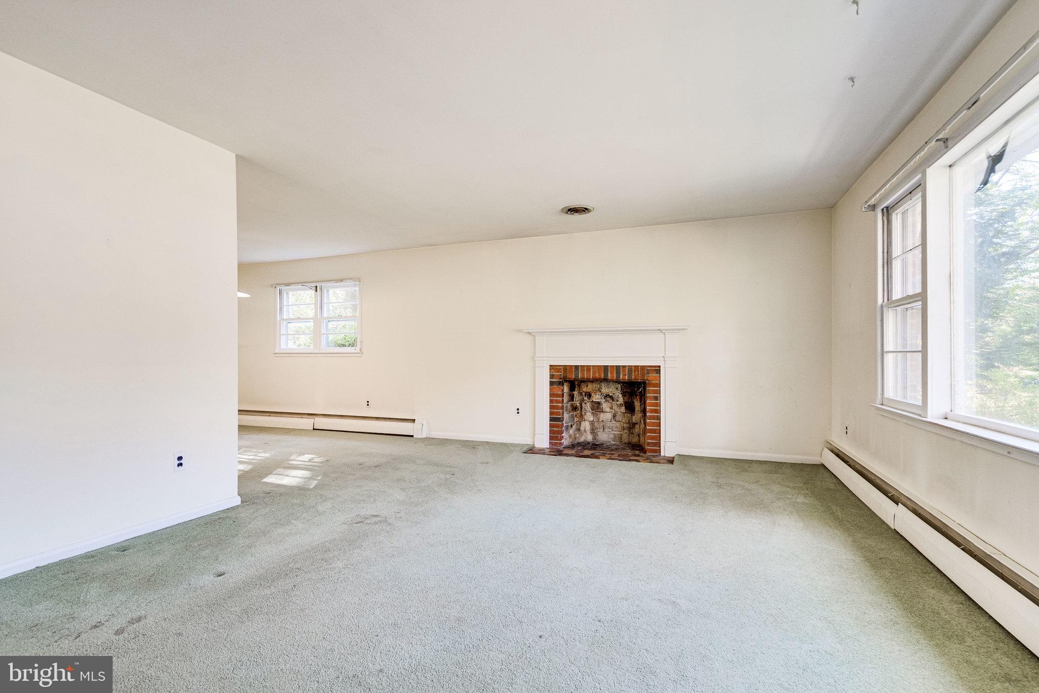 WOODS OF ILDA - Residential