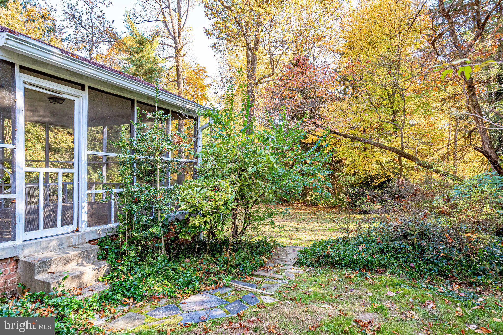 WOODS OF ILDA - Residential