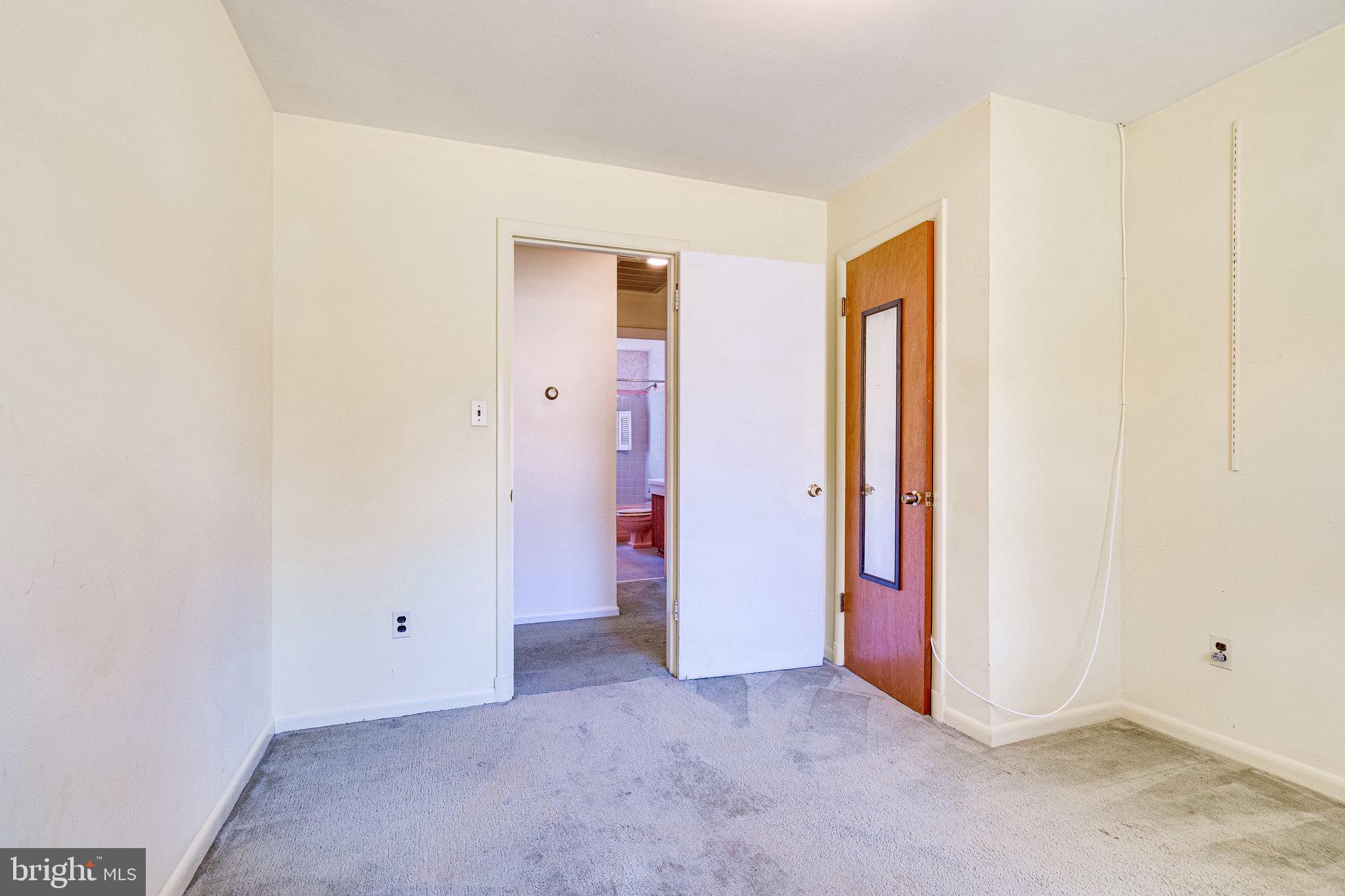 WOODS OF ILDA - Residential