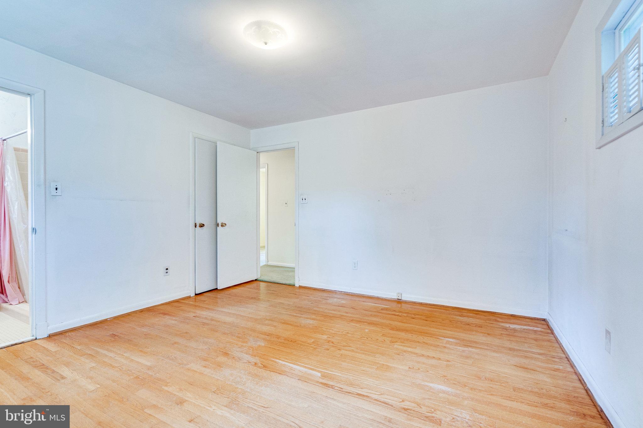 WOODS OF ILDA - Residential