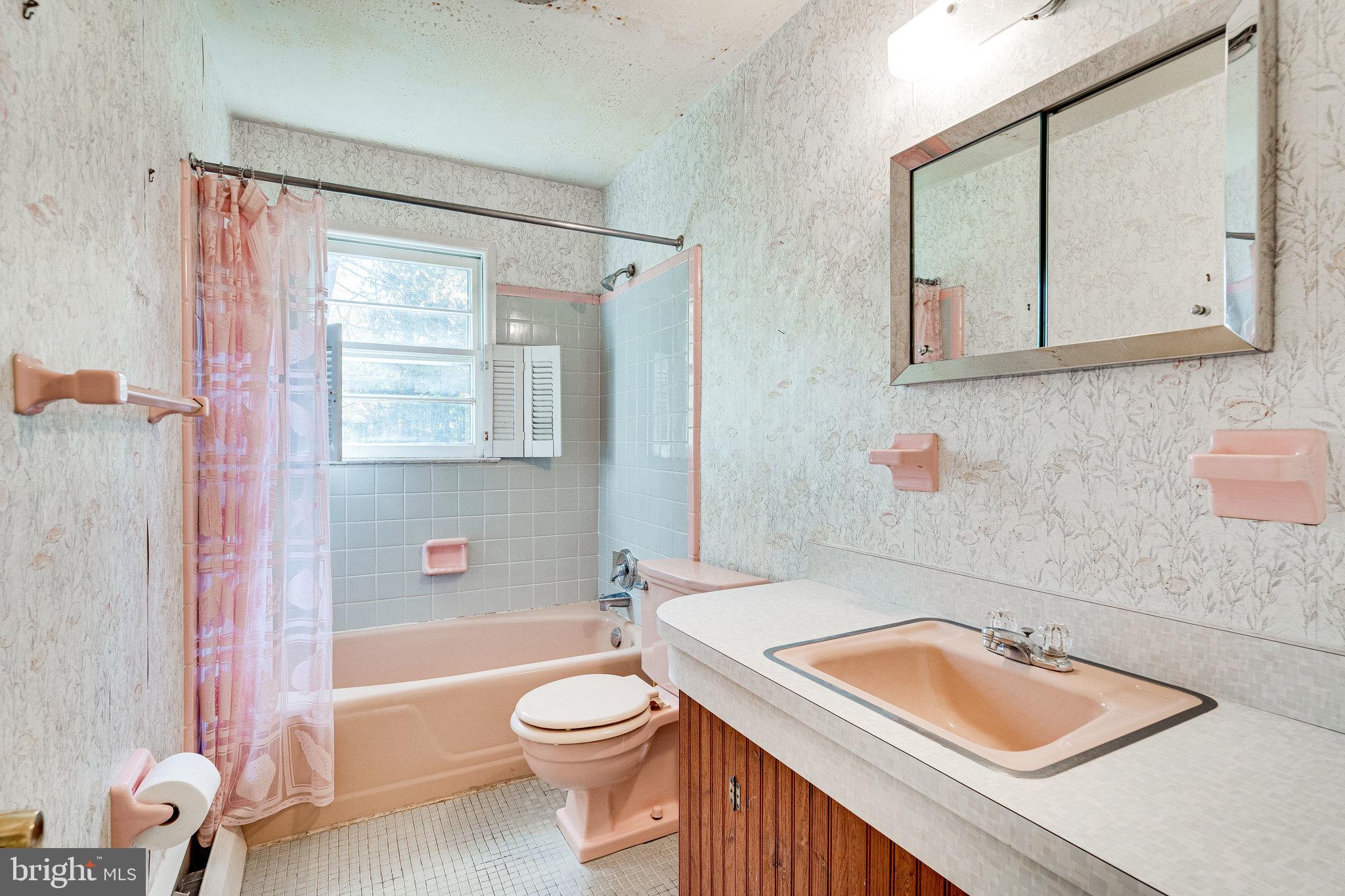 WOODS OF ILDA - Residential