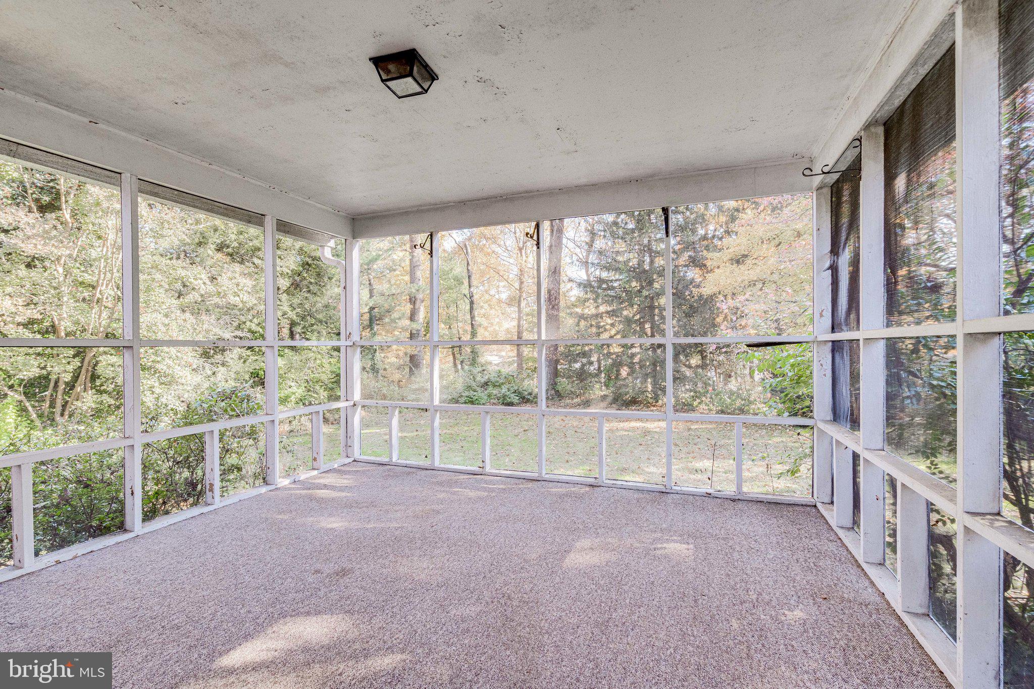 WOODS OF ILDA - Residential